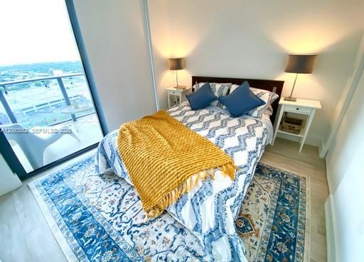 For Rent: $3,750 (1 beds, 1 baths, 681 Square Feet)