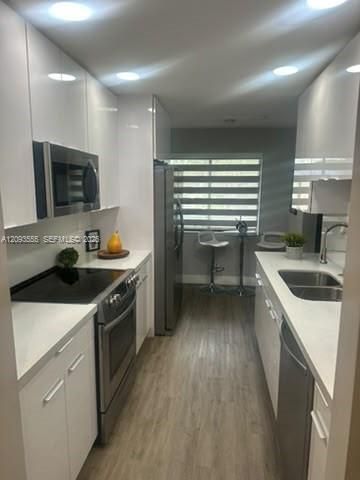На продажу: $400,000 (3 спален, 2 ванн, 1228 Квадратных фут)