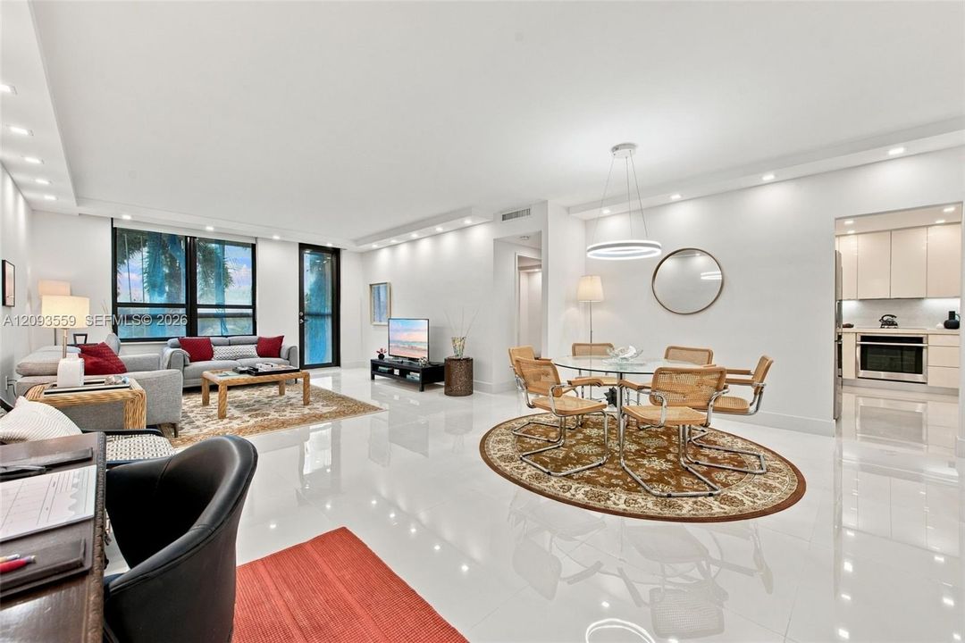 En Venta: $469,900 (1 camas, 1 baños, 1008 Pies cuadrados)