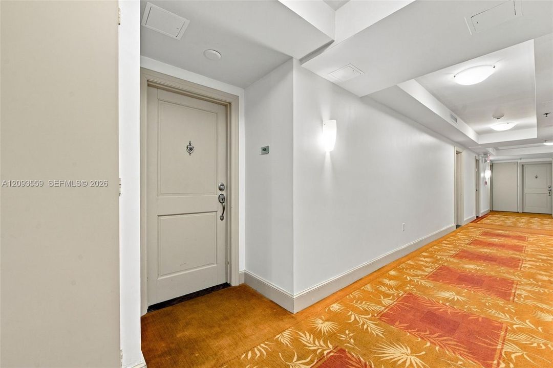 En Venta: $469,900 (1 camas, 1 baños, 1008 Pies cuadrados)