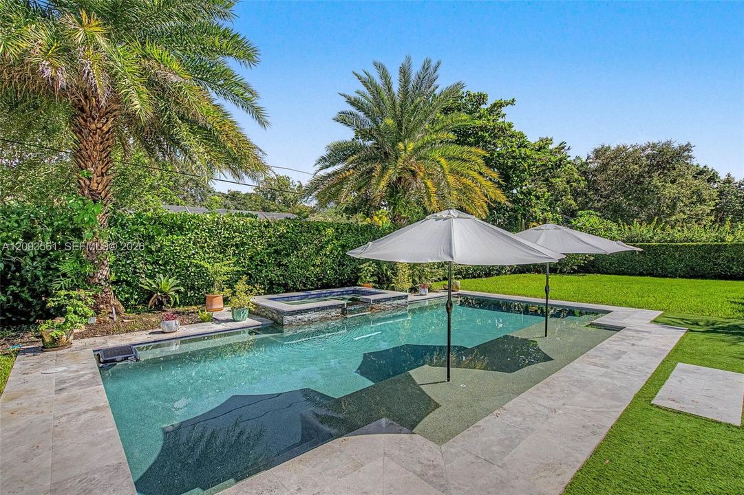 En Venta: $2,700,000 (4 camas, 4 baños, 2894 Pies cuadrados)