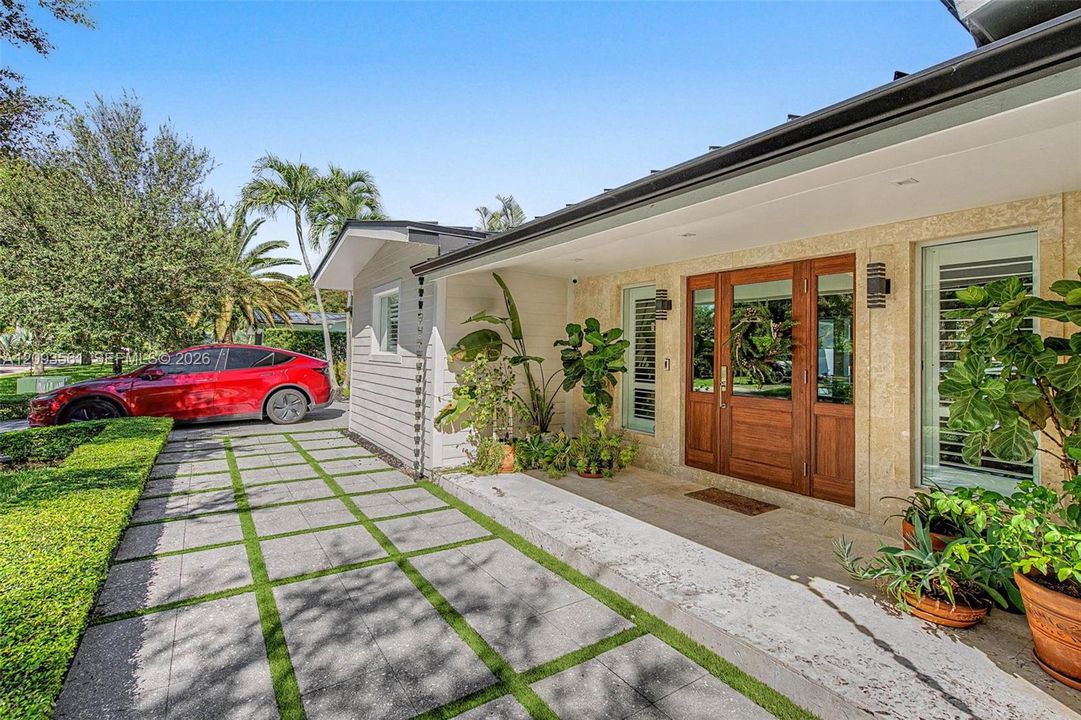 En Venta: $2,700,000 (4 camas, 4 baños, 2894 Pies cuadrados)