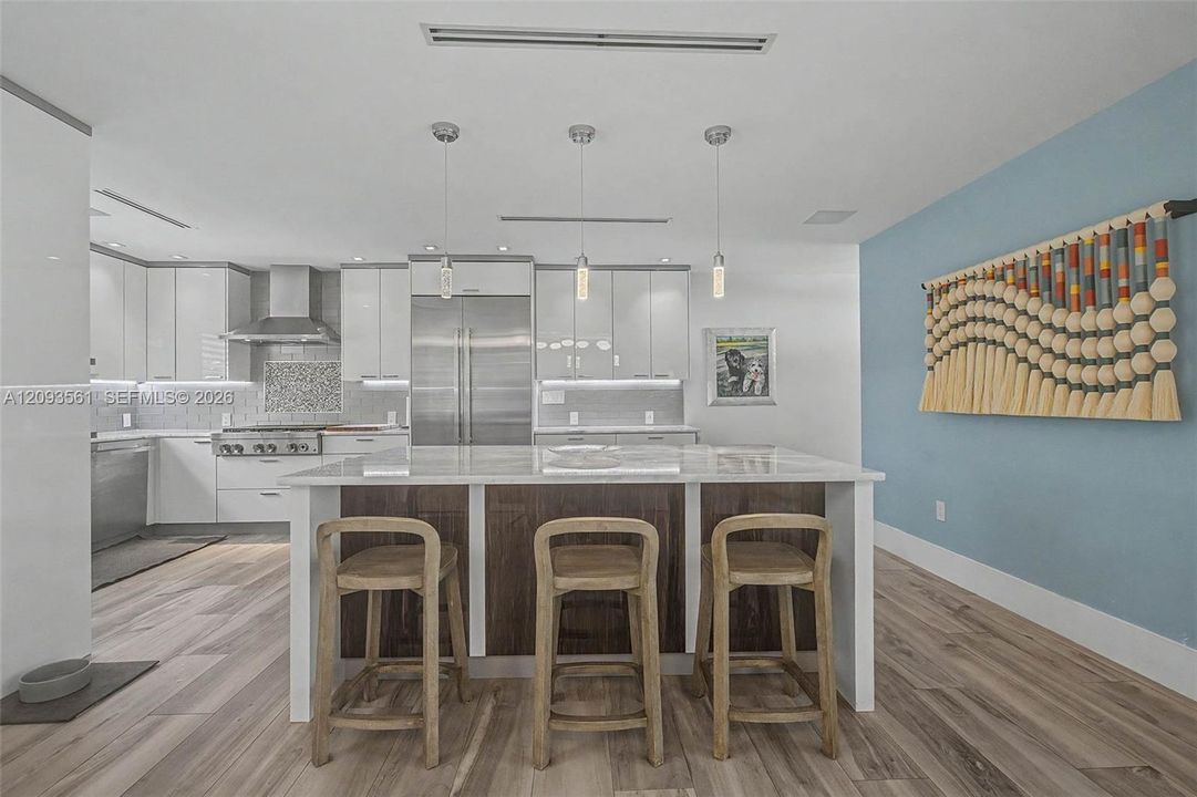 En Venta: $2,700,000 (4 camas, 4 baños, 2894 Pies cuadrados)