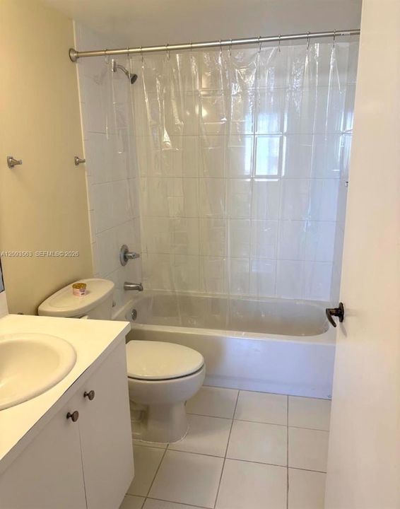 В аренду: $2,250 (2 спален, 2 ванн, 992 Квадратных фут)