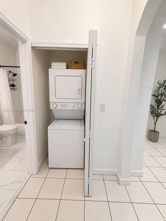 En Renta: $2,500 (2 camas, 2 baños, 967 Pies cuadrados)