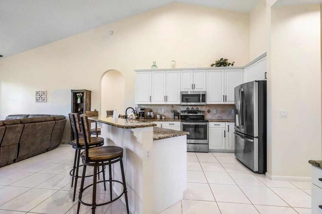 012-13514NorthumberlandCircle-Wellington