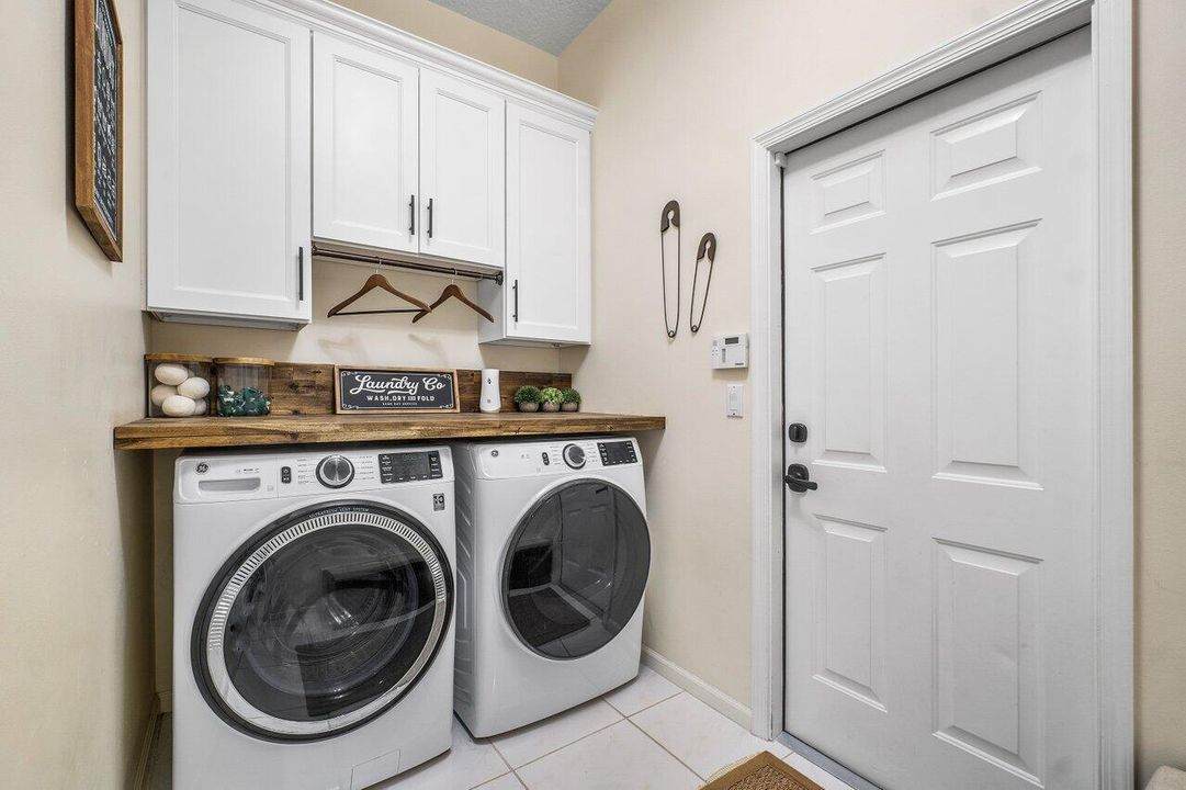 019-13514NorthumberlandCircle-Wellington