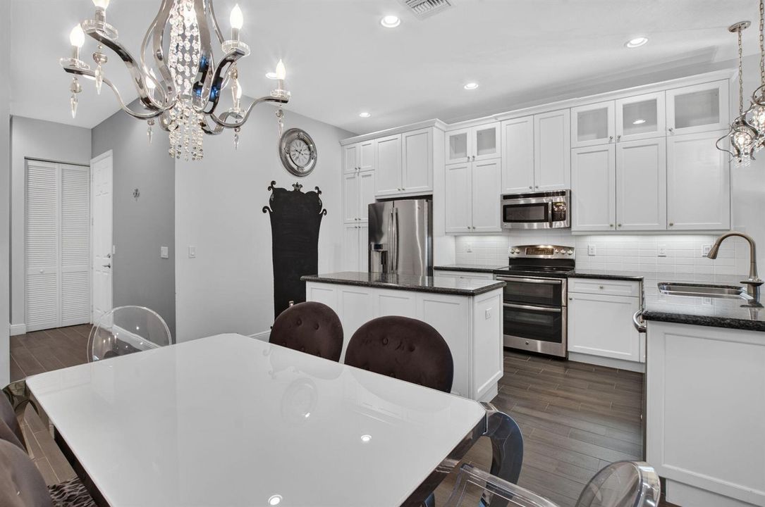 Kitchen/dining