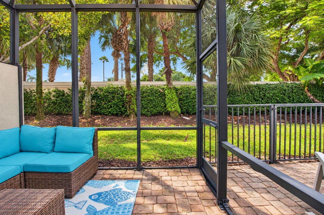 Screened in Patio