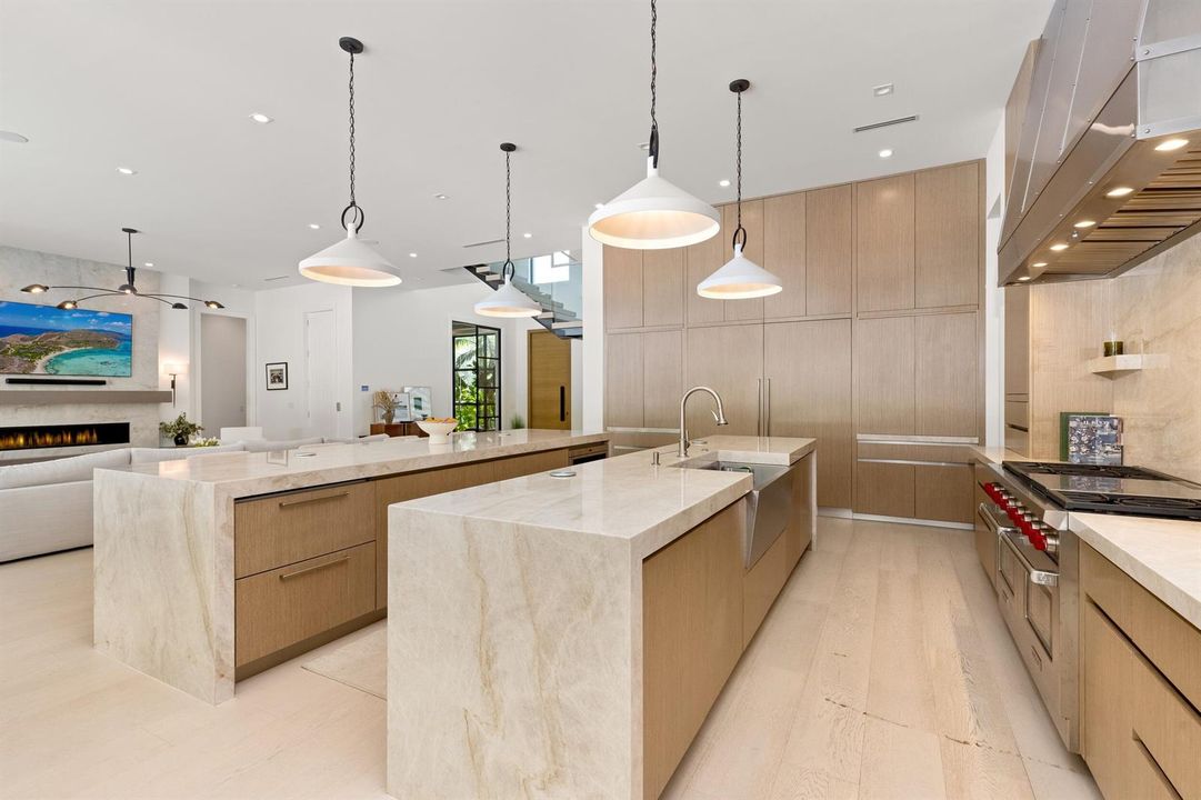 Kitchen 8