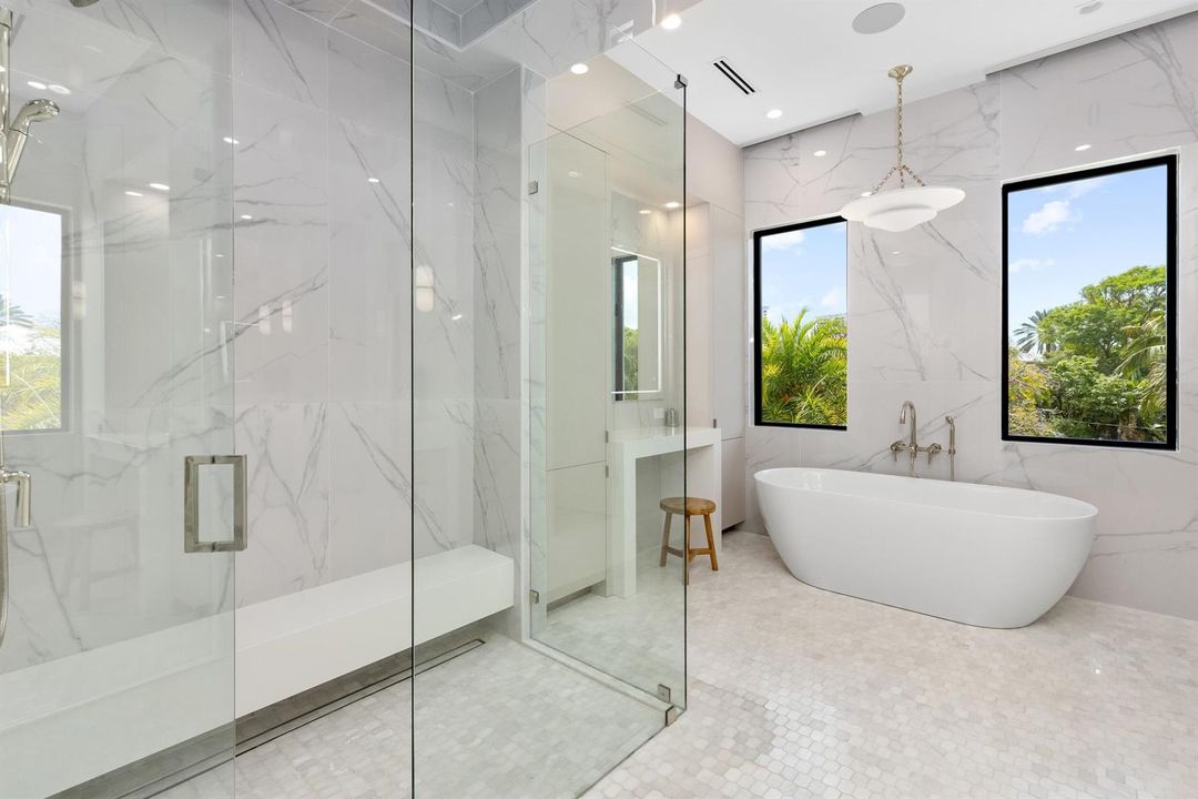 Master Bath 4