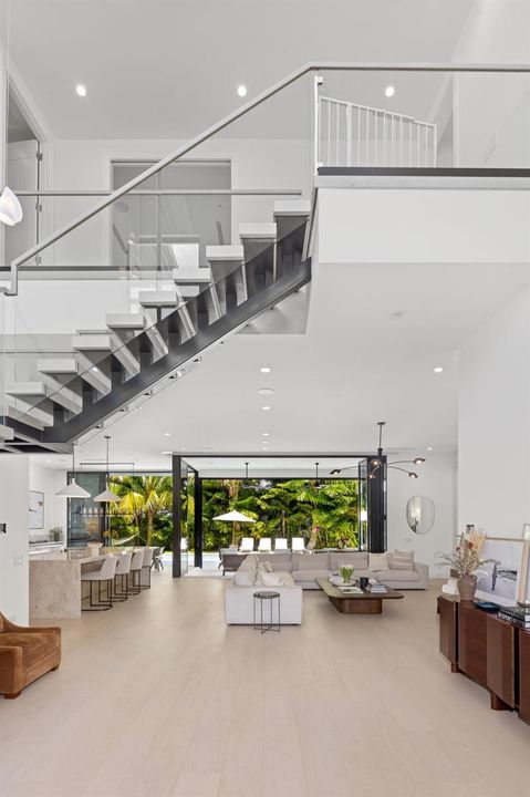 Foyer 4