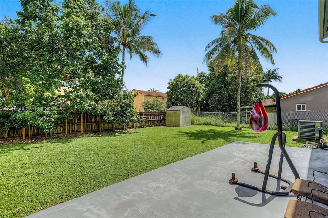 En Venta: $600,000 (4 camas, 3 baños, 1850 Pies cuadrados)