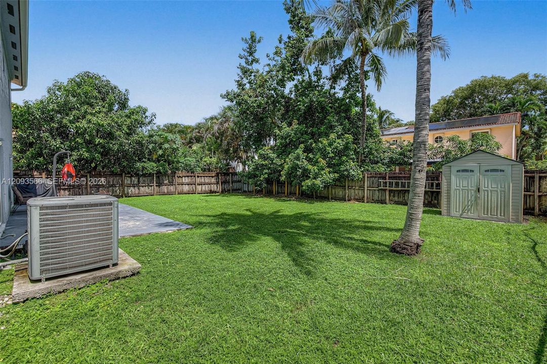 En Venta: $600,000 (4 camas, 3 baños, 1850 Pies cuadrados)