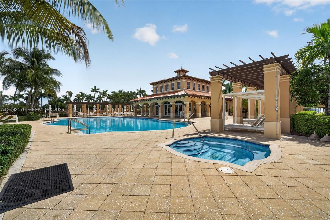 For Sale: $540,000 (3 beds, 2 baths, 1518 Square Feet)
