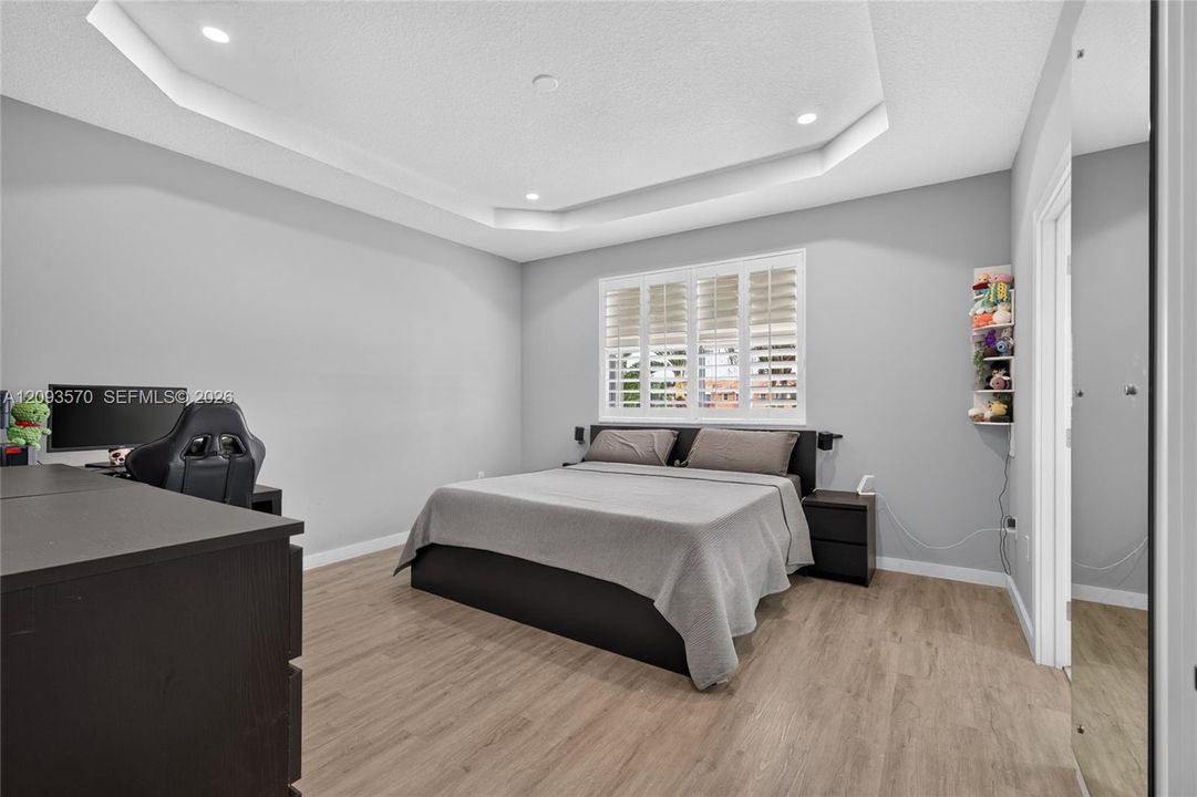 For Sale: $540,000 (3 beds, 2 baths, 1518 Square Feet)