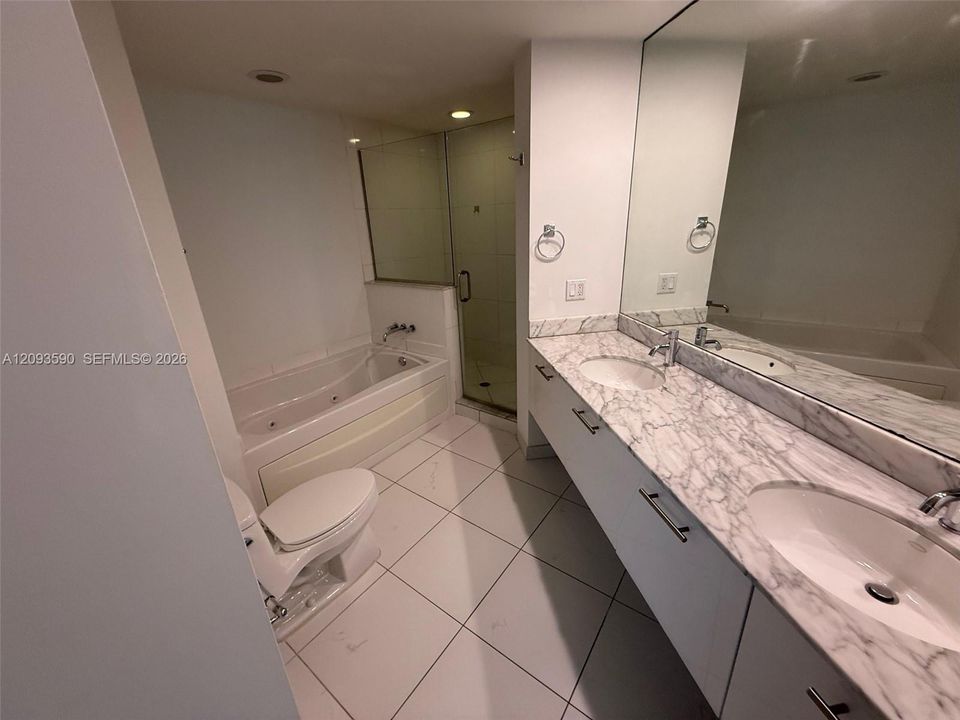 For Rent: $4,150 (2 beds, 2 baths, 1123 Square Feet)