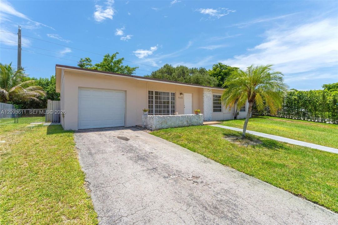 En Venta: $580,000 (3 camas, 2 baños, 1164 Pies cuadrados)