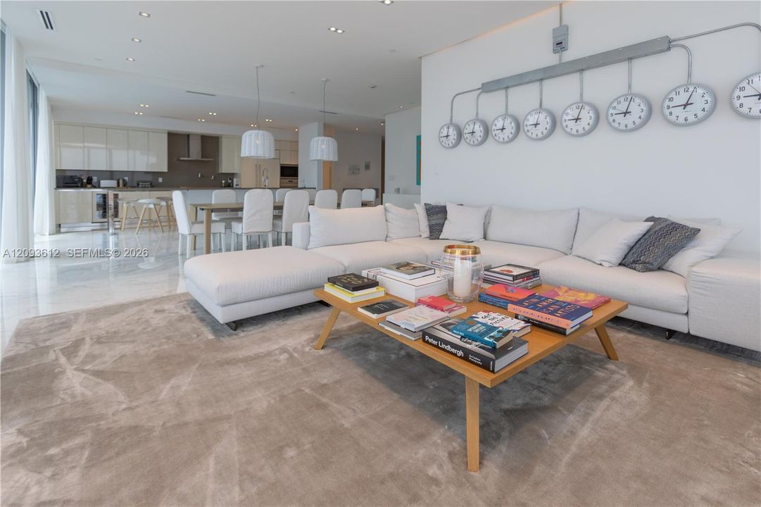 En Venta: $4,950,000 (3 camas, 5 baños, 3340 Pies cuadrados)