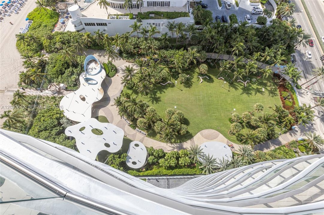 En Venta: $4,950,000 (3 camas, 5 baños, 3340 Pies cuadrados)