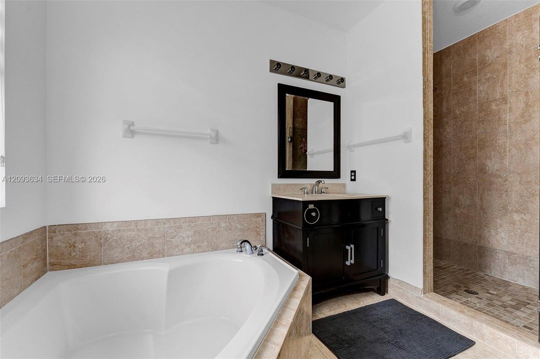 For Rent: $5,500 (4 beds, 4 baths, 2602 Square Feet)