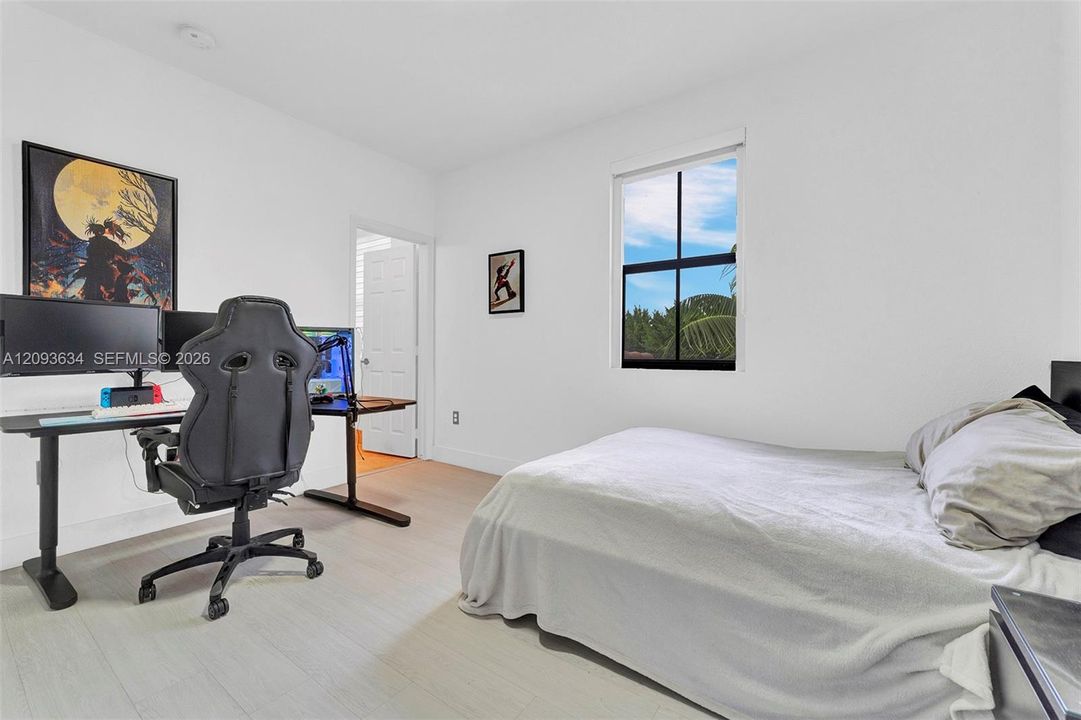 For Rent: $5,500 (4 beds, 4 baths, 2602 Square Feet)