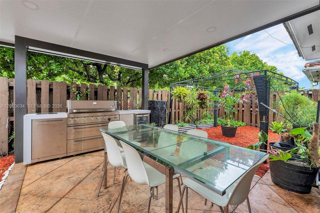 For Rent: $5,500 (4 beds, 4 baths, 2602 Square Feet)