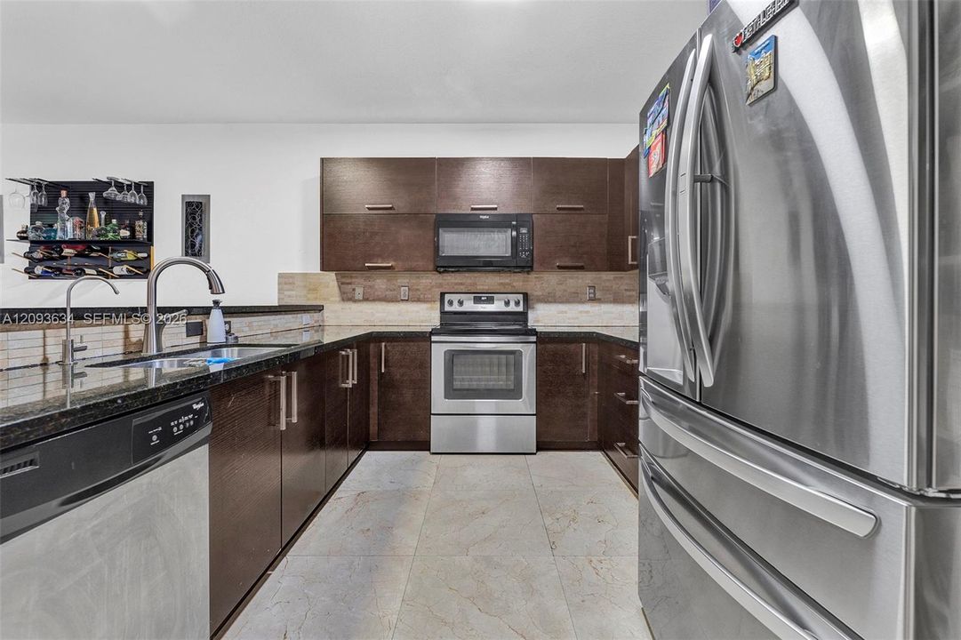 For Rent: $5,500 (4 beds, 4 baths, 2602 Square Feet)