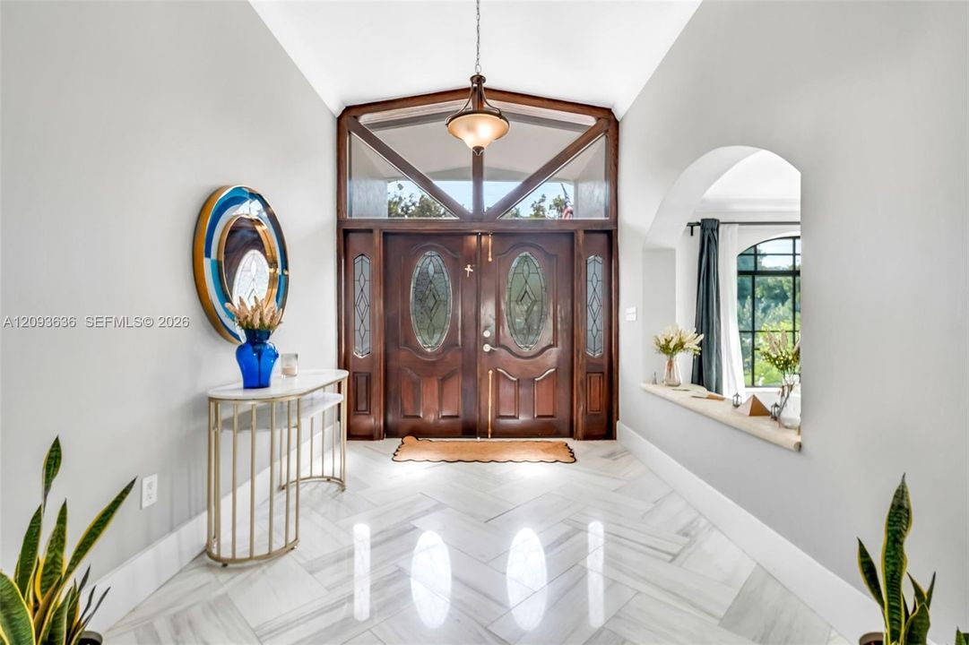 For Sale: $1,749,000 (6 beds, 4 baths, 3888 Square Feet)