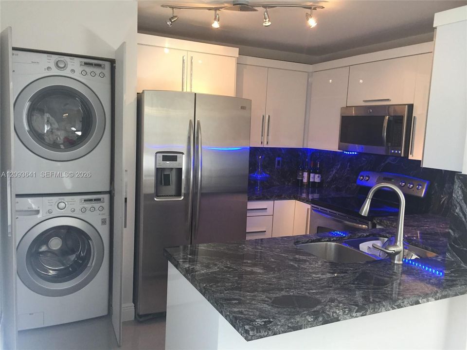 En Renta: $3,300 (3 camas, 2 baños, 1130 Pies cuadrados)