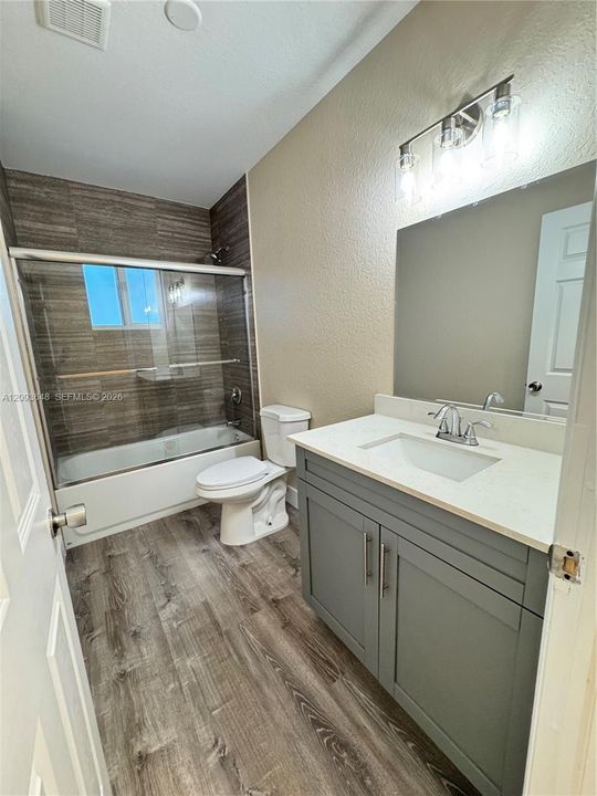 For Rent: $4,100 (4 beds, 3 baths, 3456 Square Feet)