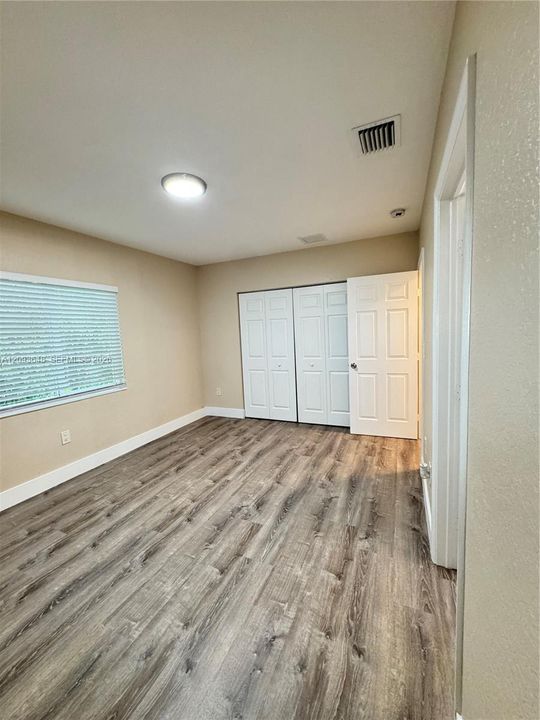 For Rent: $4,100 (4 beds, 3 baths, 3456 Square Feet)
