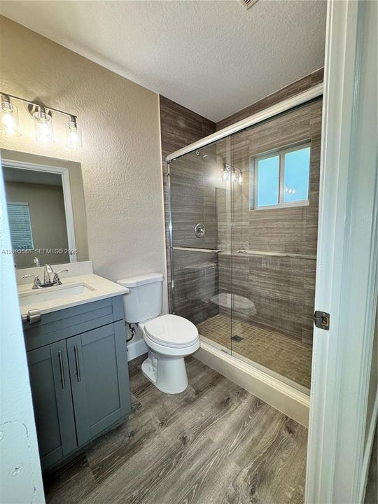 For Rent: $4,100 (4 beds, 3 baths, 3456 Square Feet)