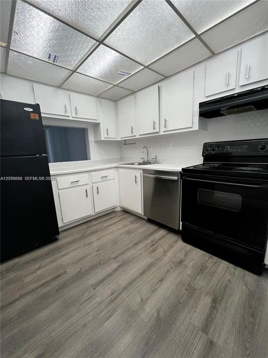 En Renta: $1,600 (1 camas, 1 baños, 825 Pies cuadrados)