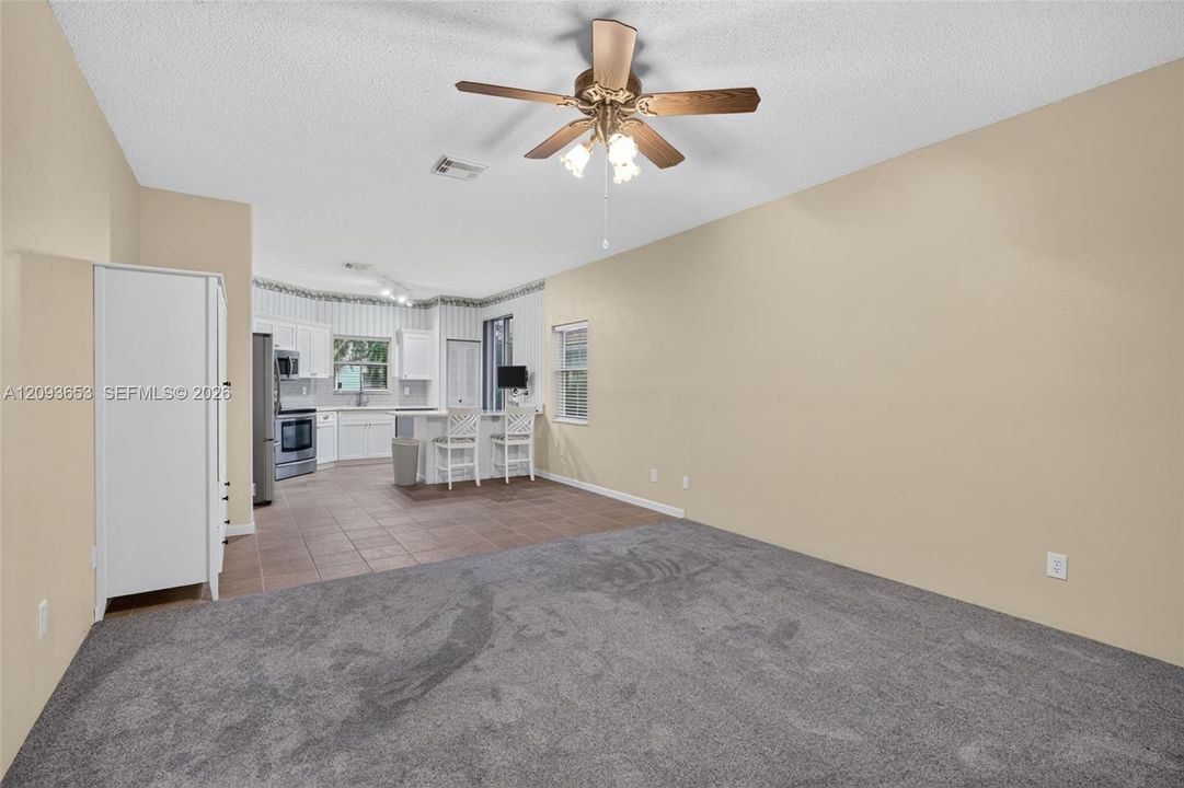 For Sale: $599,900 (3 beds, 2 baths, 1998 Square Feet)