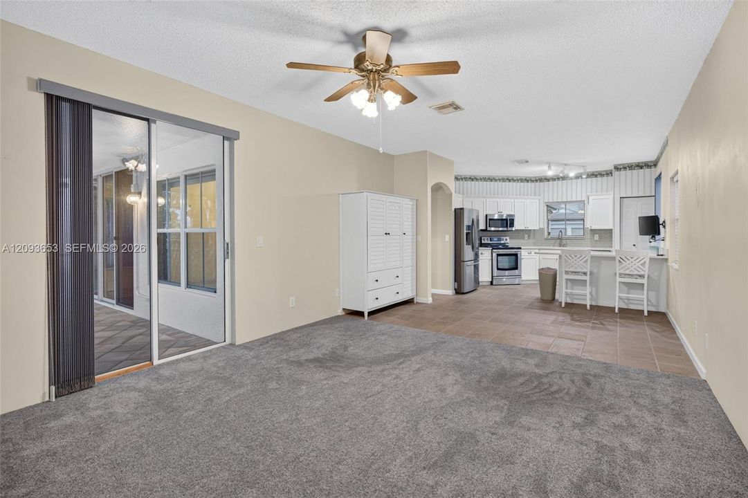 For Sale: $599,900 (3 beds, 2 baths, 1998 Square Feet)