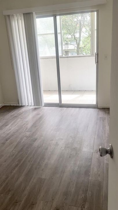 En Renta: $1,400 (2 camas, 1 baños, 840 Pies cuadrados)