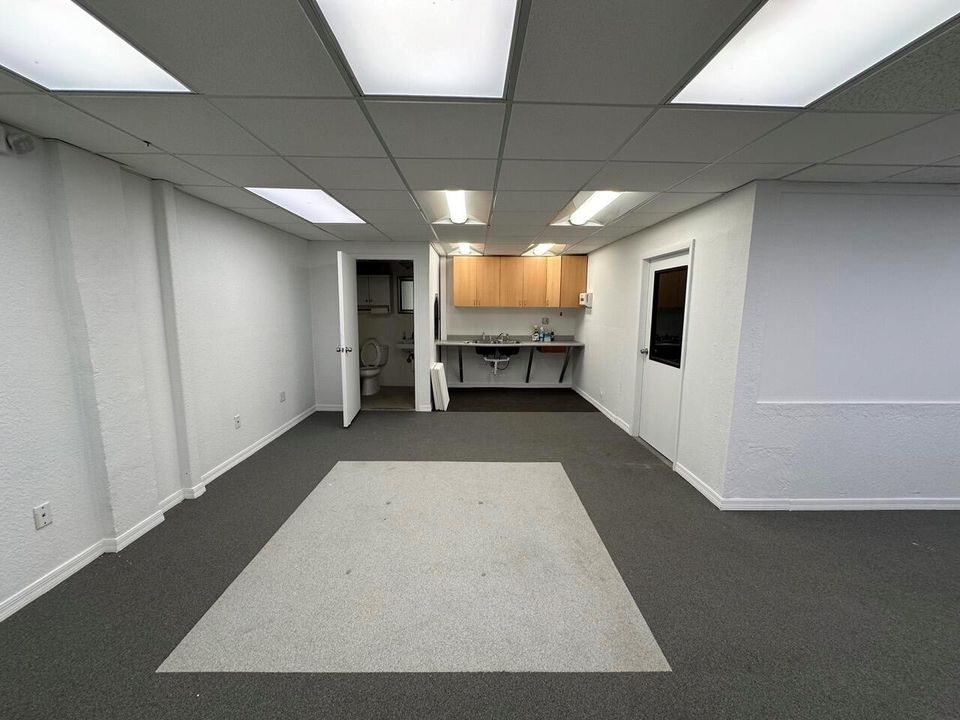 1st floor office
