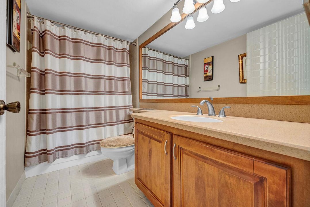 Bathroom #2
