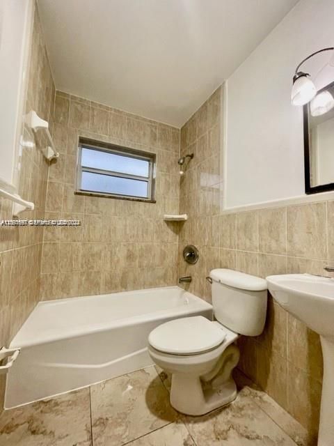 En Venta: $595,000 (0 camas, 0 baños, 1642 Pies cuadrados)