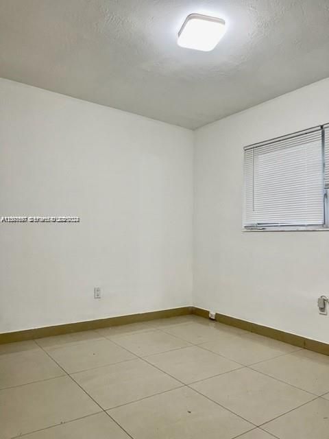 En Venta: $595,000 (0 camas, 0 baños, 1642 Pies cuadrados)