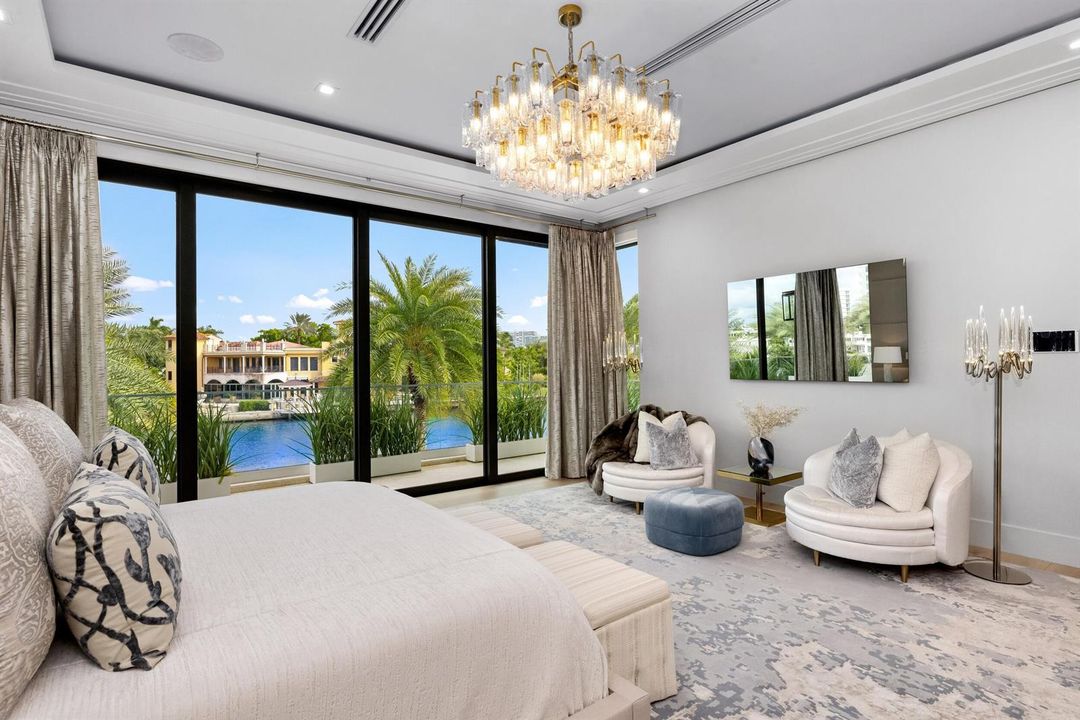 Master Bed