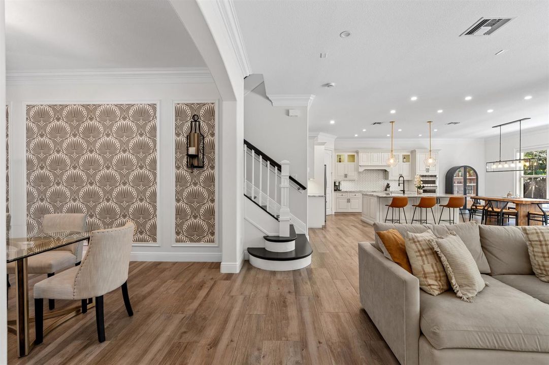 LIVING_ROOM_TO_STAIRS_STRAIGHT
