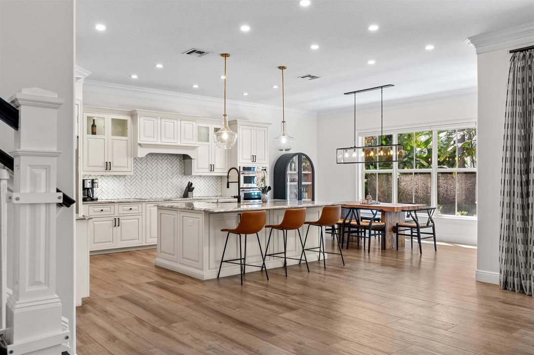KITCHEN_ANGLE_LEFT