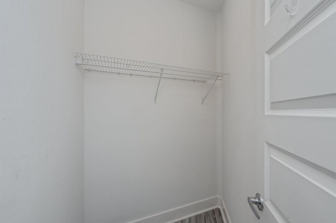 23-web-or-mls-201-upia-dr
