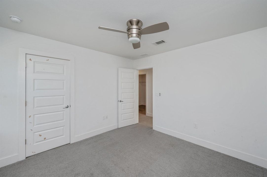 27-web-or-mls-201-upia-dr