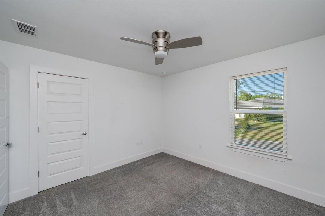 28-web-or-mls-201-upia-dr