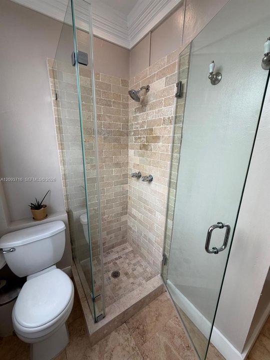 В аренду: $1,450 (0 спален, 1 ванн, 206 Квадратных фут)