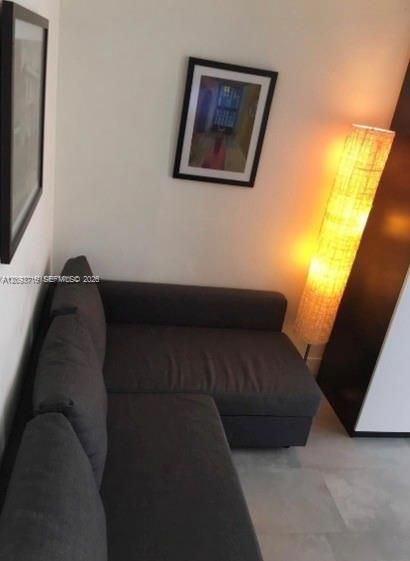 В аренду: $1,450 (0 спален, 1 ванн, 206 Квадратных фут)