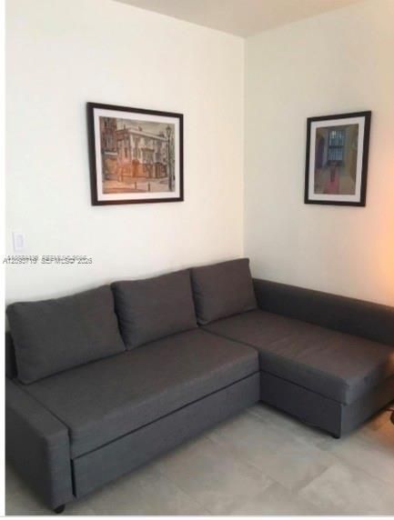 В аренду: $1,450 (0 спален, 1 ванн, 206 Квадратных фут)